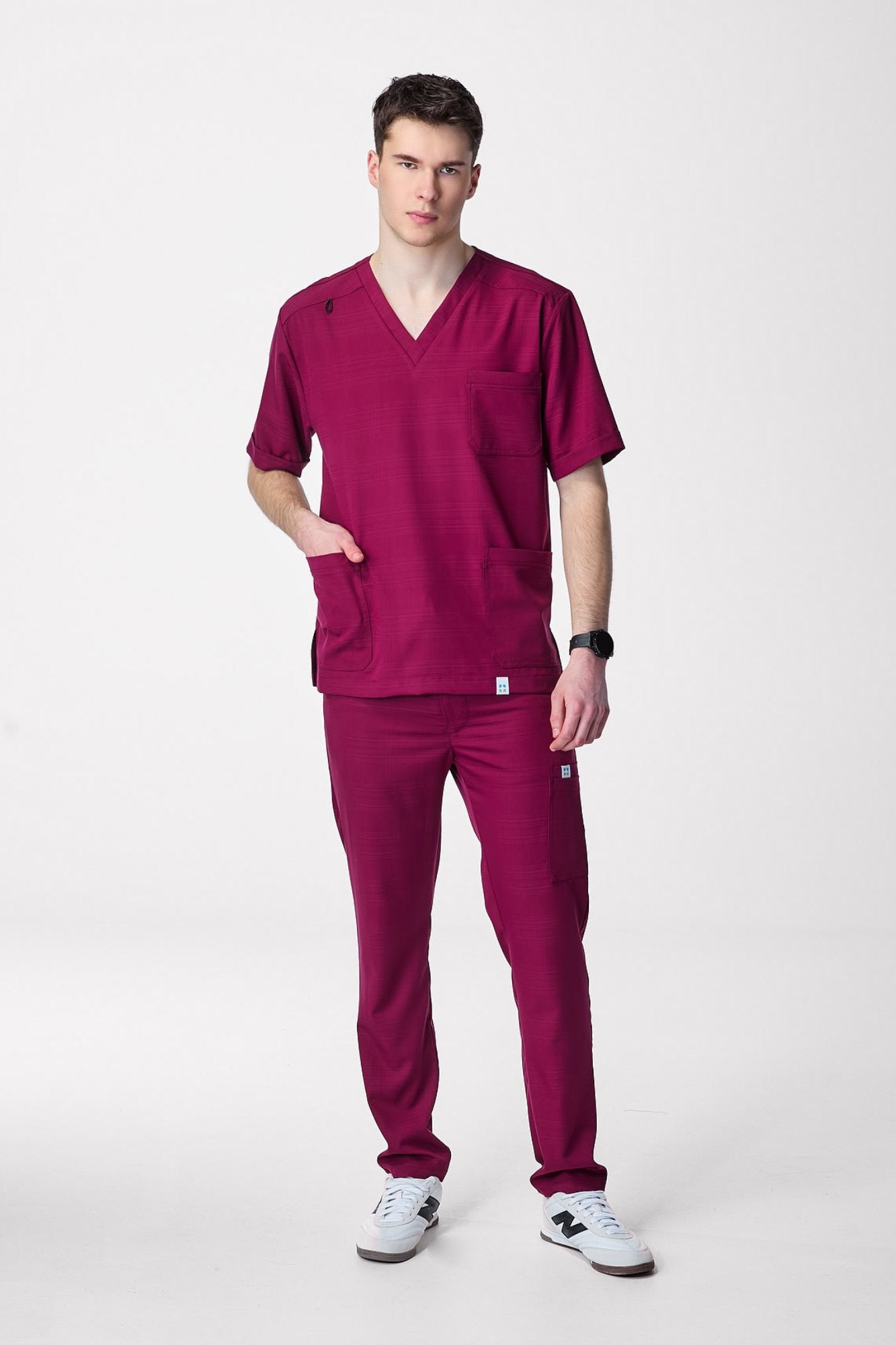 emanno-axis-premium-tamna magenta-prednja