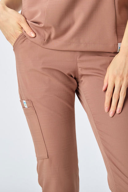 emanno-core-pemium-moka braon-detalj2