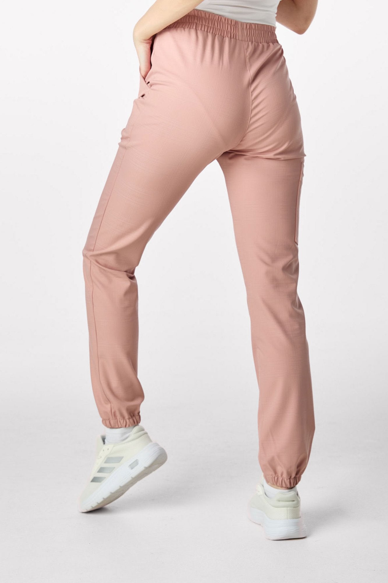 emanno-core-pemium-puder roze-zadnja