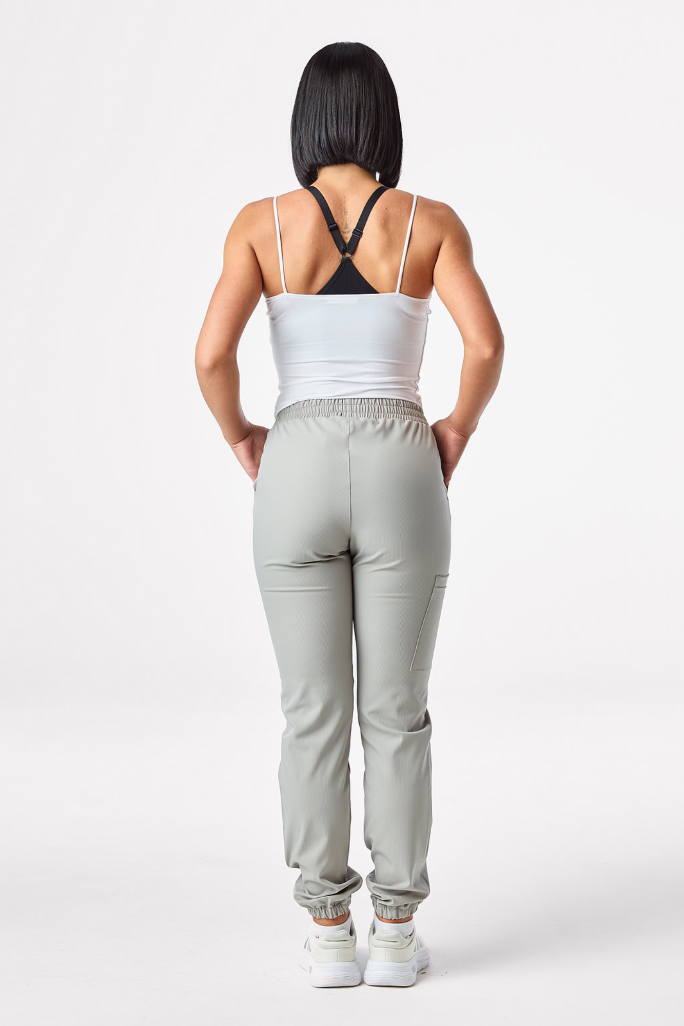 emanno-core-premium-siva-zadnja