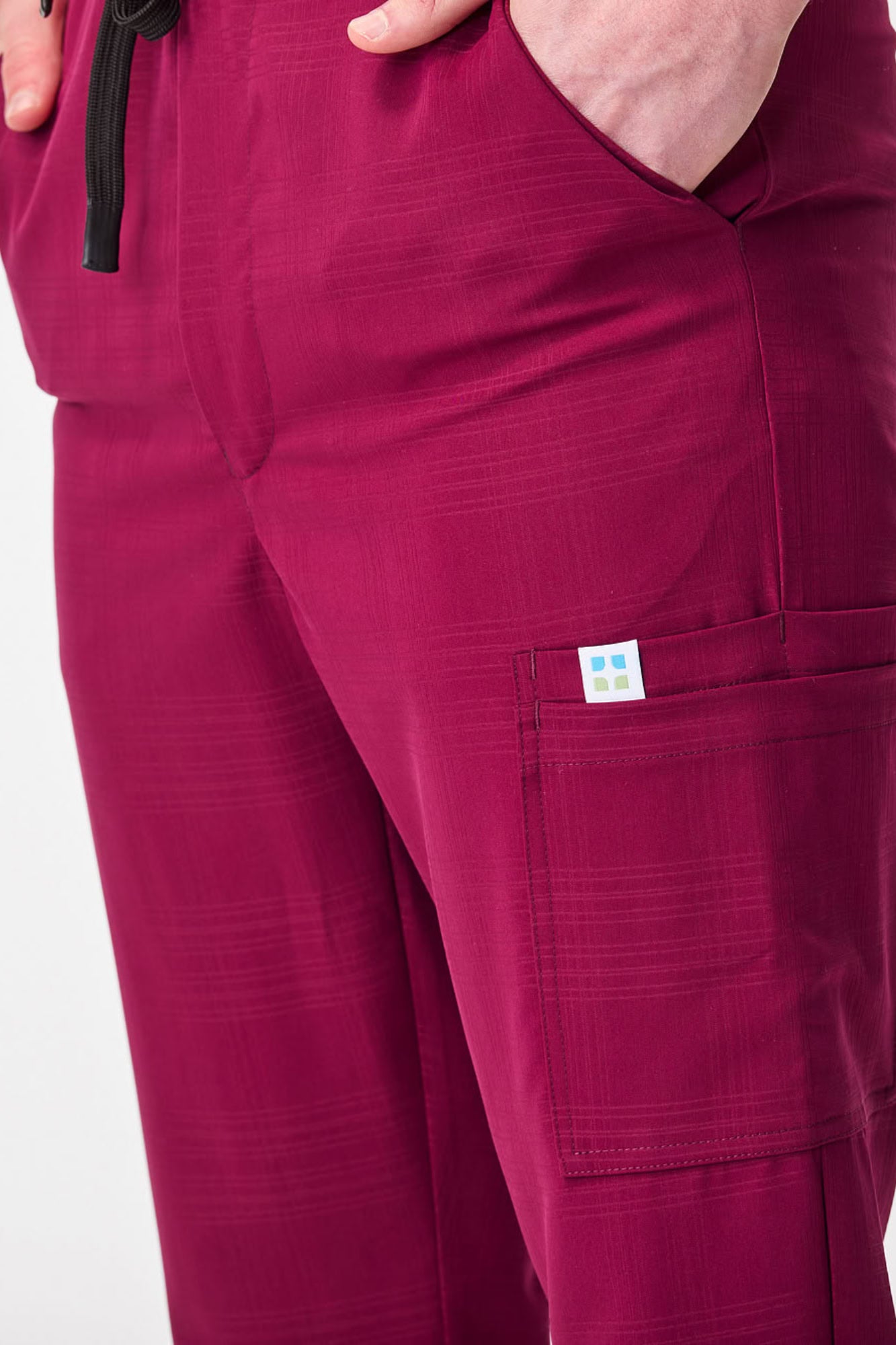 emanno-force-premium-tamna magenta-detalj