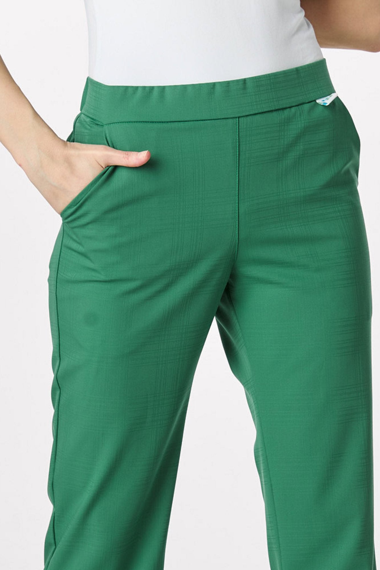 emanno-form-premium-zelena-detalj