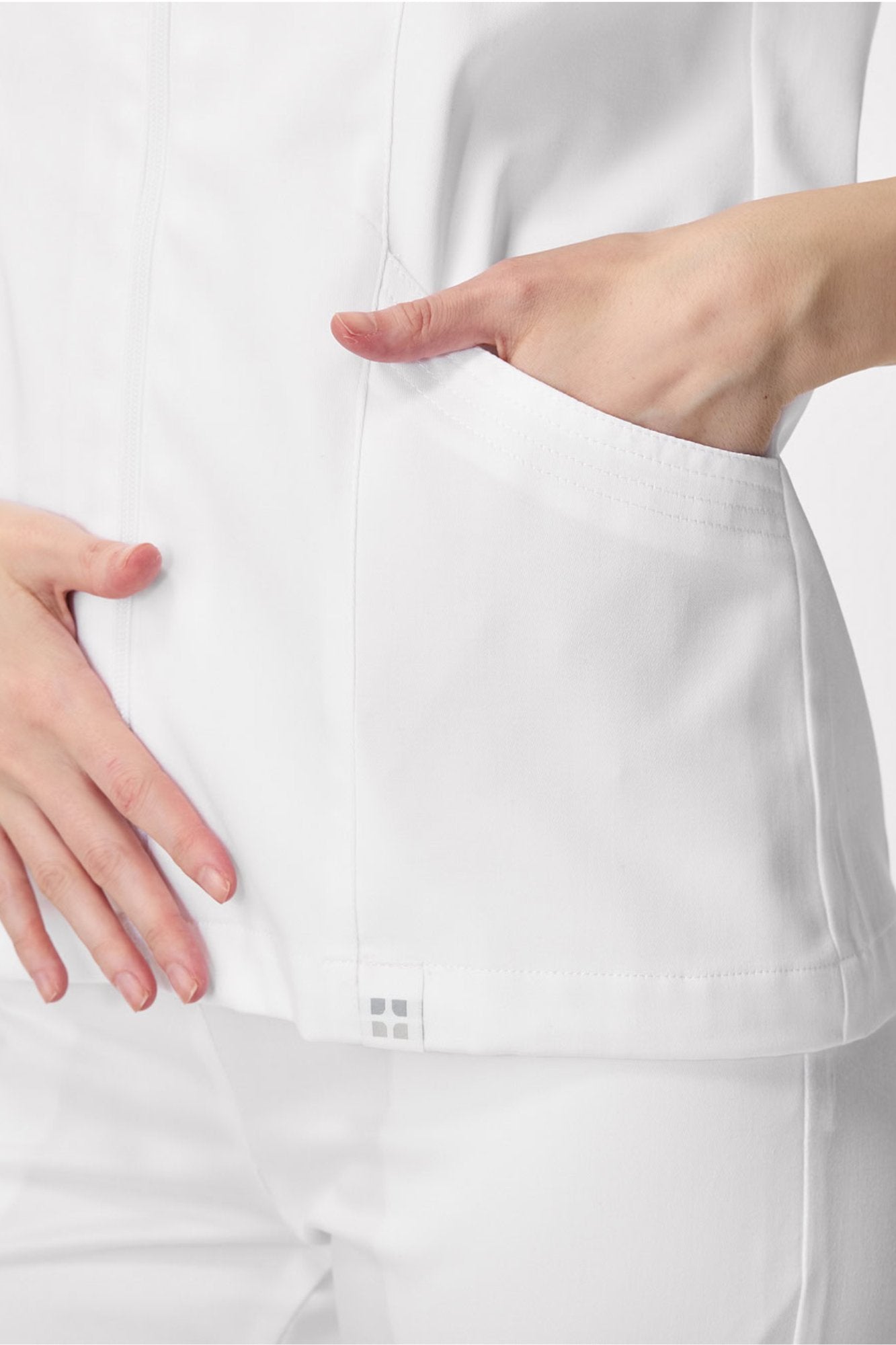 emanno-pulse-cotton-bela-detalj2