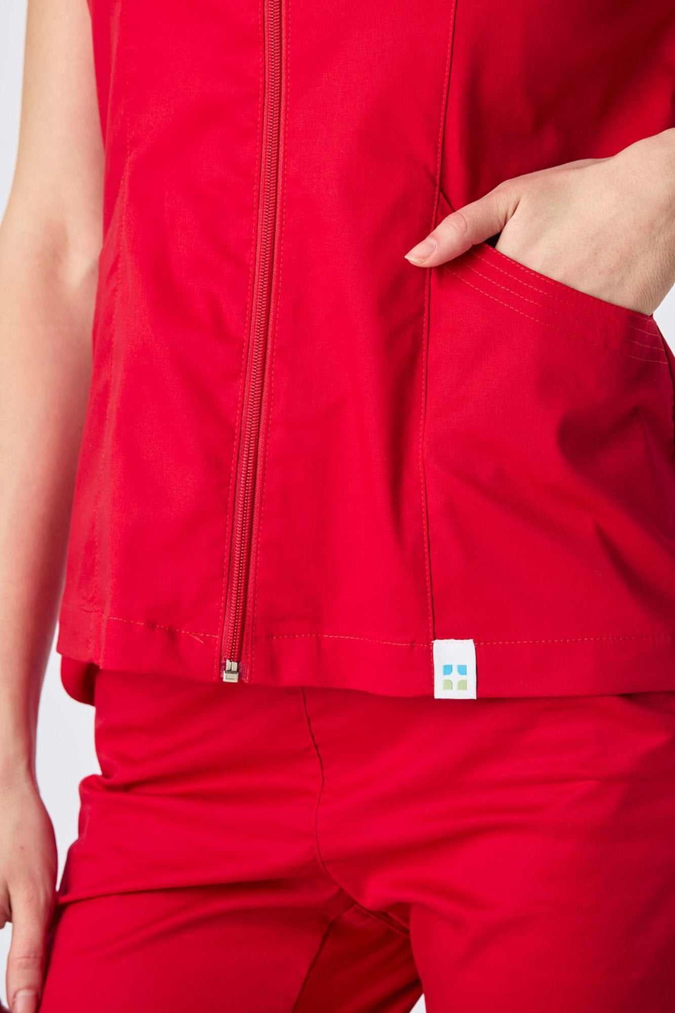 emanno-pulse-natural-crvena-detalj2