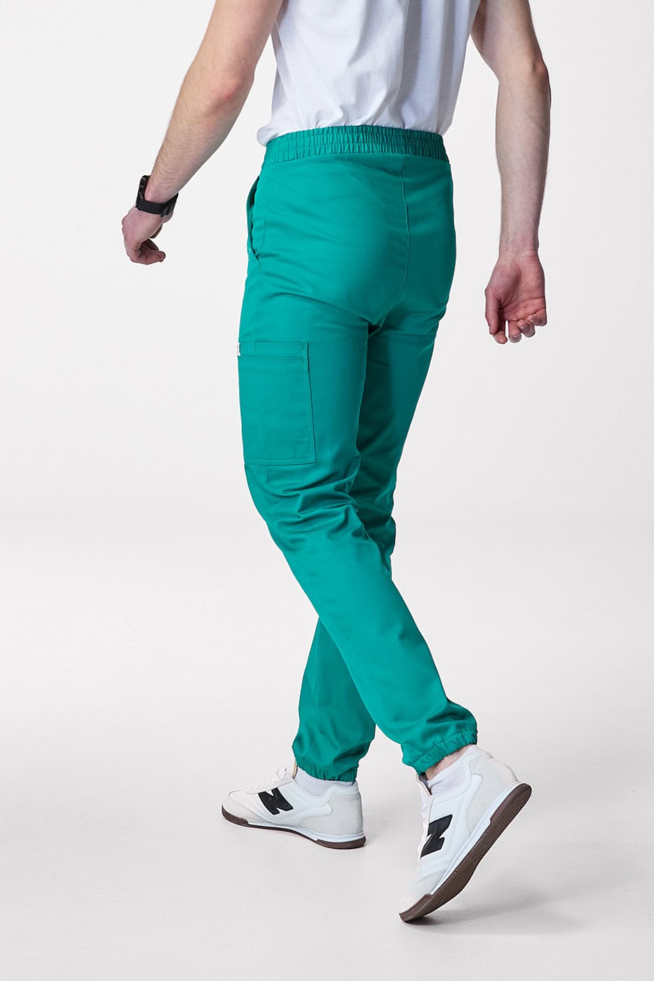 emanno-shift-cotton-hirurško zelena-zadnja